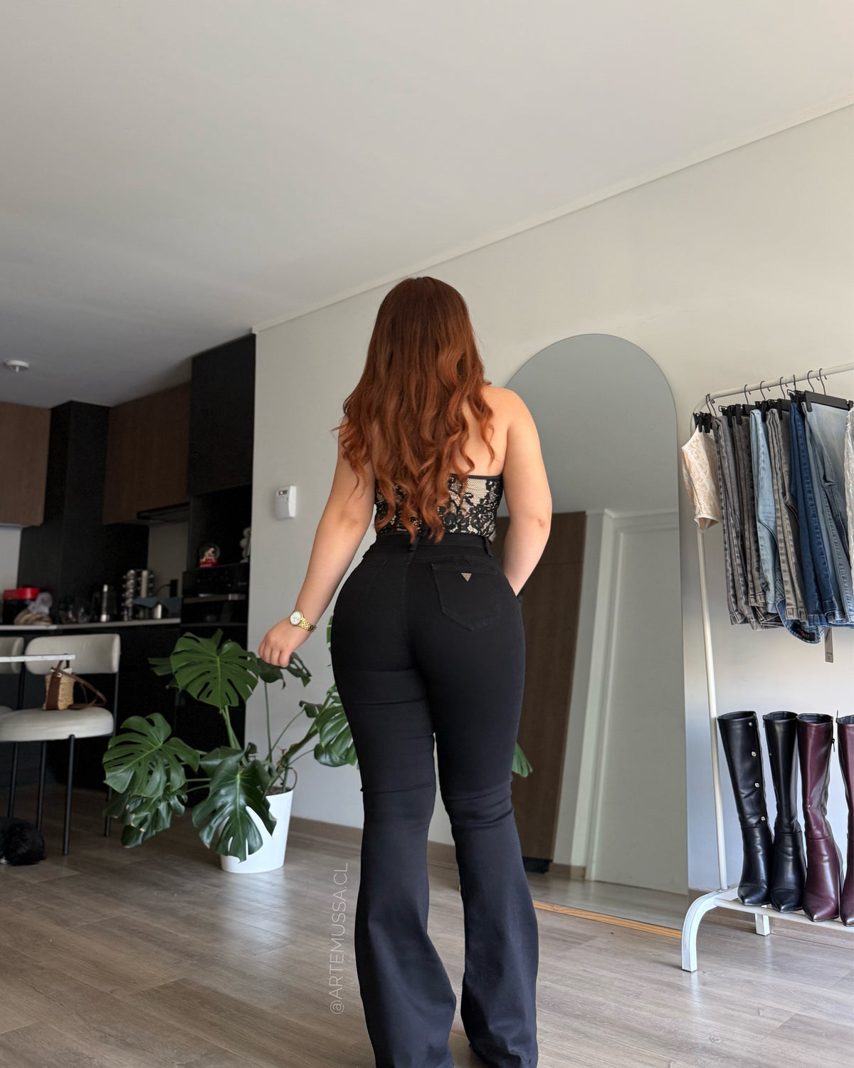 FLARE JEANS CLASSIC - NEGRO