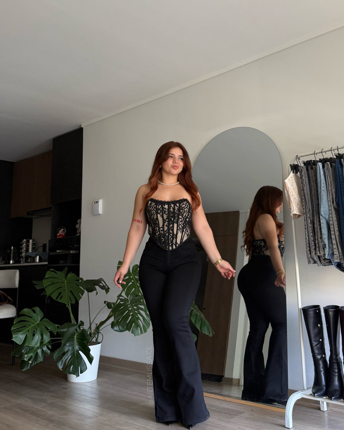 FLARE JEANS CLASSIC - NEGRO