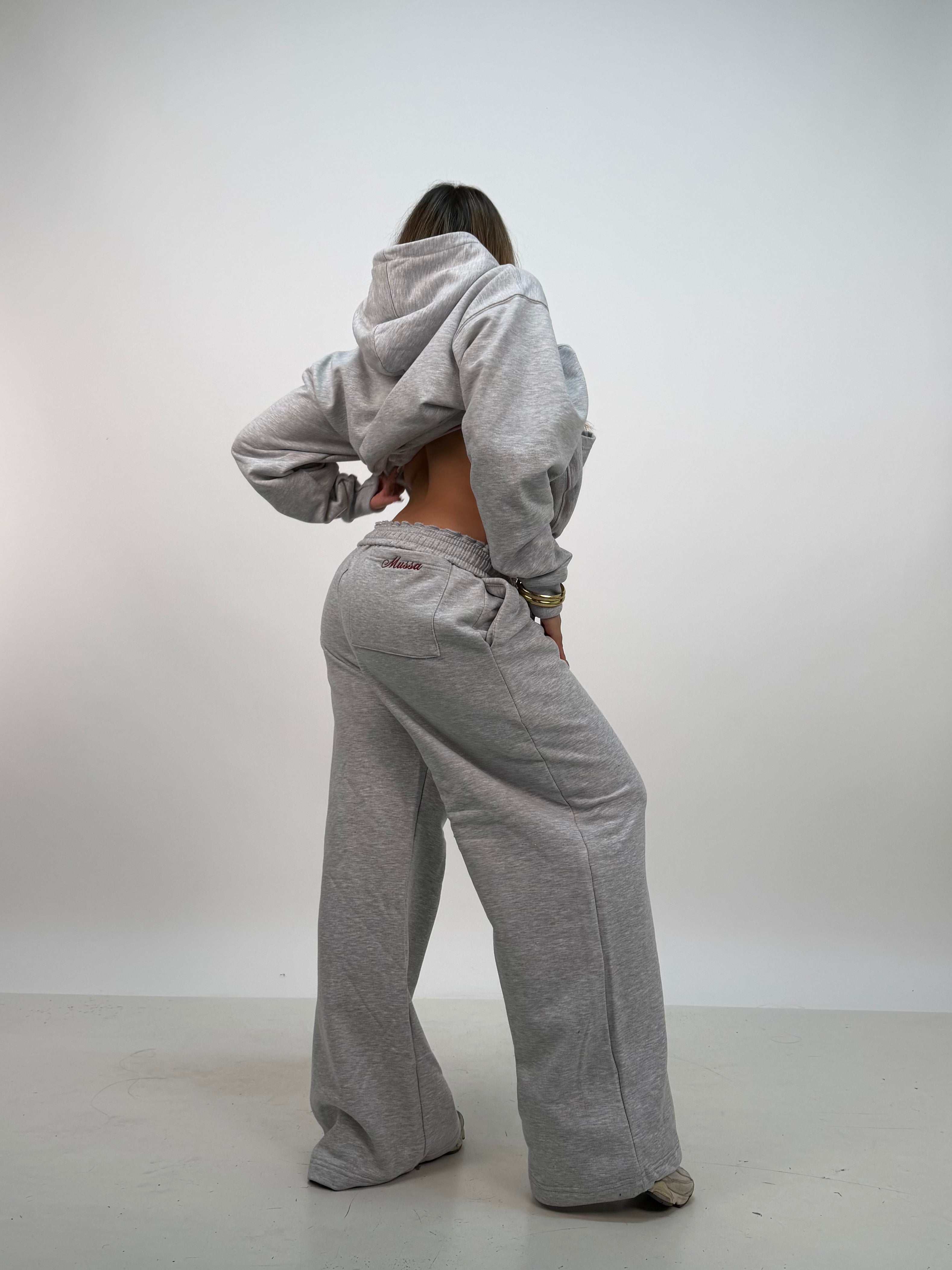 BUZO MUSSA ESSENTIALS - GRIS PERLA