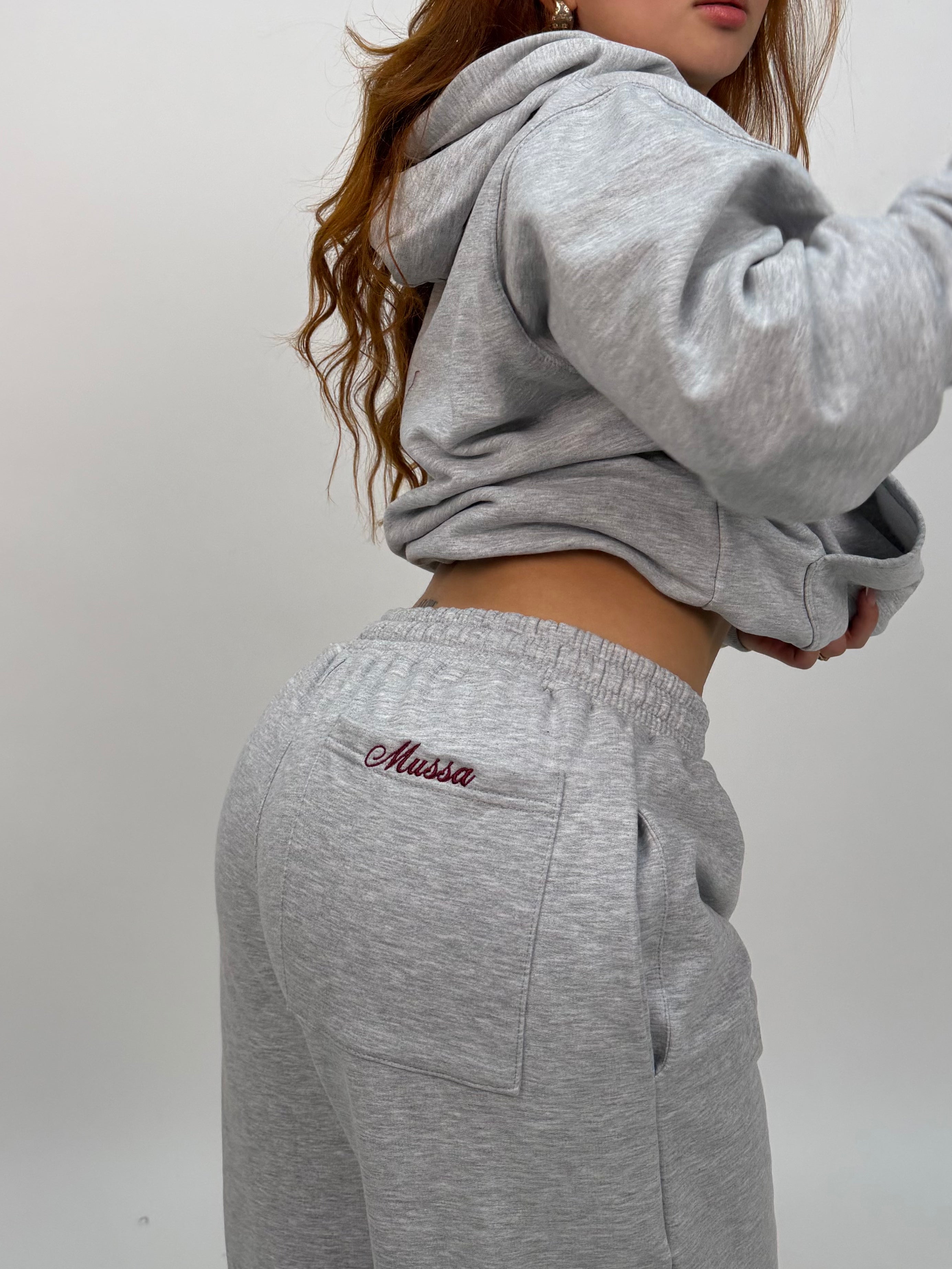 BUZO MUSSA ESSENTIALS - GRIS PERLA